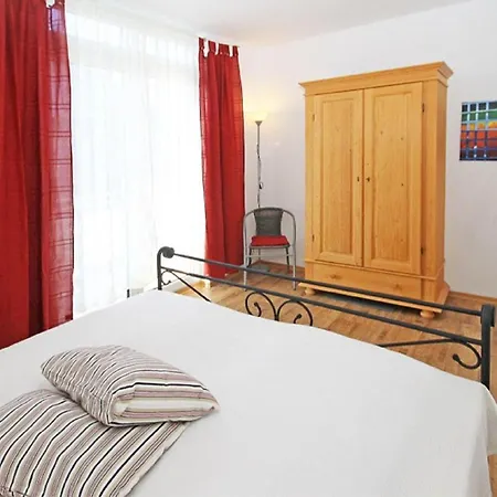Apartmenthaus Cubanzestrasse 43 - 20 / 9371 Apartment *